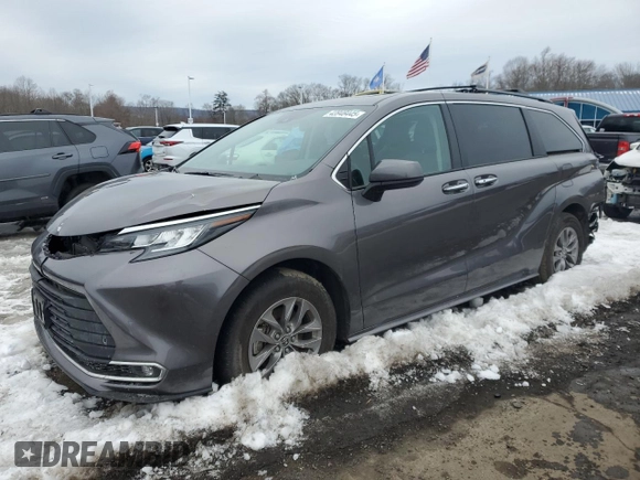 2023 Toyota Sienna XLE with VIN 5TDYSKFC3PS075955, listed as a Copart auction lot 43948445 with 24,477 mi miles and Salvage Title. Bid and sale history available at carsss.com. Image 1.