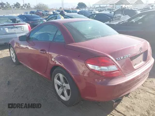 2008 Mercedes-Benz SLK-Class 3.0L with VIN WDBWK54F28F183800, listed as a IAAI auction lot 40371974 with Not Provided miles. Bid and sale history available at carsss.com. Image 3.