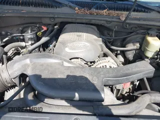 2002 Chevrolet Suburban LS with VIN 1GNFK16ZX2J297816, listed as a IAAI auction lot 41784184 with 231,918 mi miles. Bid and sale history available at carsss.com. Image 10.