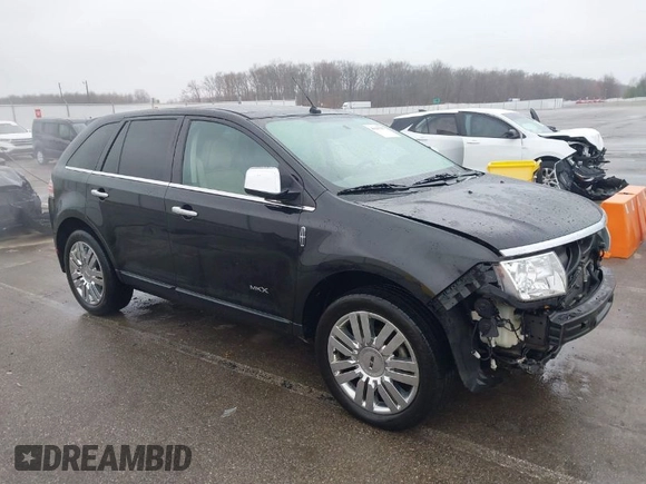 2010 Lincoln MKX with VIN 2LMDJ6JC3ABJ21373, listed as a IAAI auction lot 41843187 with 153,958 mi miles. Bid and sale history available at carsss.com. Image 1.
