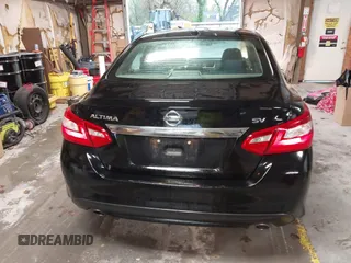 2017 Nissan Altima SV z VIN 1N4AL3AP6HC271962, wystawiony jako IAAI lot #41959995 z przebiegiem 87 157 mil mil oraz . Historia ofert i sprzedaży dostępna na DreamBid. Obrazek 16.