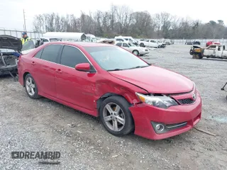 2012 Toyota Camry L with VIN 4T1BF1FK5CU595202, listed as a IAAI auction lot 41650202 with 199,683 mi miles. Bid and sale history available at carsss.com. Image 1.