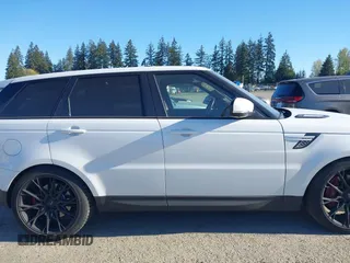 2017 Land Rover Range Rover Sport z VIN SALWR2FE4HA143000, wystawiony jako IAAI lot #42037694 z przebiegiem 108 672 mil mil oraz . Historia ofert i sprzedaży dostępna na DreamBid. Obrazek 14.