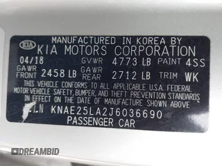 2018 Kia Stinger Premium with VIN KNAE25LA2J6036690, listed as a IAAI auction lot 41838574 with 113,109 mi miles. Bid and sale history available at carsss.com. Image 9.