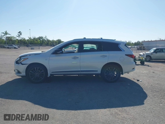 2020 Infiniti QX60 Luxe with VIN 5N1DL0MM3LC526479, listed as a IAAI auction lot 42044109 with 84,010 mi miles and . Bid and sale history available at DreamBid. Image 15.