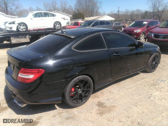 2013 Mercedes-Benz C-Class C 250 with VIN WDDGJ4HB9DG070141, listed as a IAAI auction lot 41865933 with 162,298 mi miles. Bid and sale history available at carsss.com. Image 4.