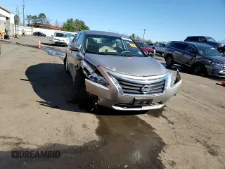 2015 Nissan Altima S with VIN 1N4AL3APXFN340671, listed as a Copart auction lot 50833795 with Not Provided miles and Salvage Title. Bid and sale history available at DreamBid. Image 13.