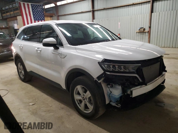 2023 Kia Sorento LX with VIN 5XYRGDLC9PG221228, listed as a Copart auction lot 50293405 with 16,833 mi miles and Salvage Title. Bid and sale history available at carsss.com. Image 4.