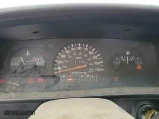 1992 Toyota 2WD Pickups DLX with VIN JT4RN82PXN5046950, listed as a Copart auction lot 76885084 with 121,066 mi miles and Salvage Title. Bid and sale history available at carsss.com. Image 9.