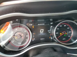 2018 Dodge Charger GT with VIN 2C3CDXJG4JH201424, listed as a Copart auction lot 47686425 with 102,360 mi miles and Salvage Title. Bid and sale history available at DreamBid. Image 9.
