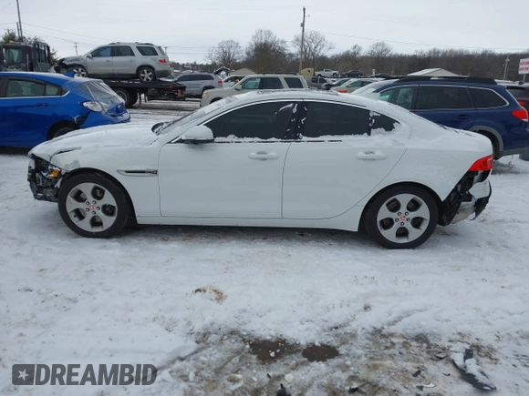 2017 Jaguar XE 25t z VIN SAJAR4BG4HA966709, wystawiony jako IAAI lot #41620077 z przebiegiem 91 859 mil mil oraz . Historia ofert i sprzedaży dostępna na DreamBid. Obrazek 14.