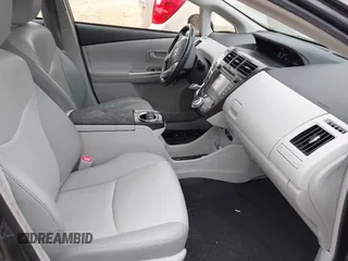 2014 Toyota Prius Two z VIN JTDZN3EU8EJ000528, wystawiony jako IAAI lot #42107405 z przebiegiem 312 421 mil mil oraz . Historia ofert i sprzedaży dostępna na DreamBid. Obrazek 5.