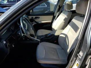 2011 BMW 3 Series 328i xDrive with VIN WBAPK7G59BNN49279, listed as a Copart auction lot 86583574 with 195,811 mi miles and Salvage Title. Bid and sale history available at carsss.com. Image 7.