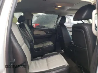 2008 Chevrolet Suburban LTZ with VIN 3GNFK16378G269056, listed as a Copart auction lot 69138044 with 329,083 mi miles and Non Repairable. Bid and sale history available at carsss.com. Image 11.