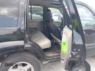 2003 Jeep Liberty Limited z VIN 1J8GK58K73W710535, wystawiony jako IAAI lot #42317609 z przebiegiem Nie podano mil oraz . Historia ofert i sprzedaży dostępna na DreamBid. Obrazek 8.