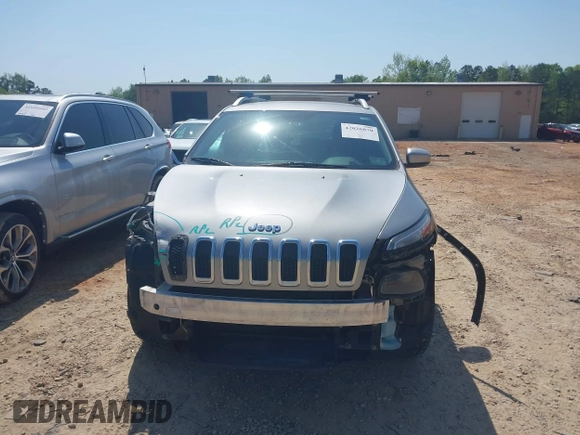 2015 Jeep Cherokee Latitude with VIN 1C4PJMCB6FW691816, listed as a IAAI auction lot 42026070 with 179,054 mi miles and . Bid and sale history available at DreamBid. Image 12.