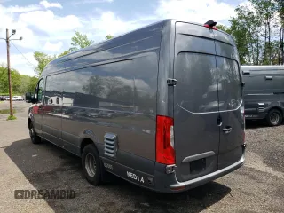 2021 Mercedes-Benz Sprinter with VIN W1W9ED3Y4MT061958, listed as a Copart auction lot 53903584 with 18,792 mi miles and Clean Title. Bid and sale history available at DreamBid. Image 3.