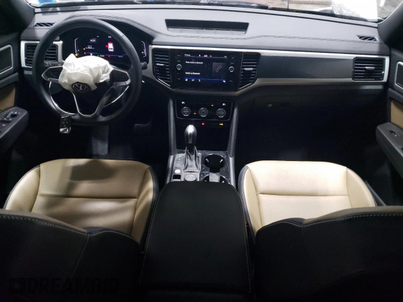 2023 Volkswagen Atlas SE with VIN 1V2HE2CA5PC204076, listed as a Copart auction lot 44377345 with 35,437 mi miles and Salvage title. Bid and sale history available at DreamBid. Image 8.