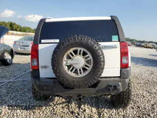 2007 Hummer H3 SUV with VIN 5GTDN13E678256437, listed as a Copart auction lot 70181984 with 189,653 mi miles and Clean Title. Bid and sale history available at carsss.com. Image 6.