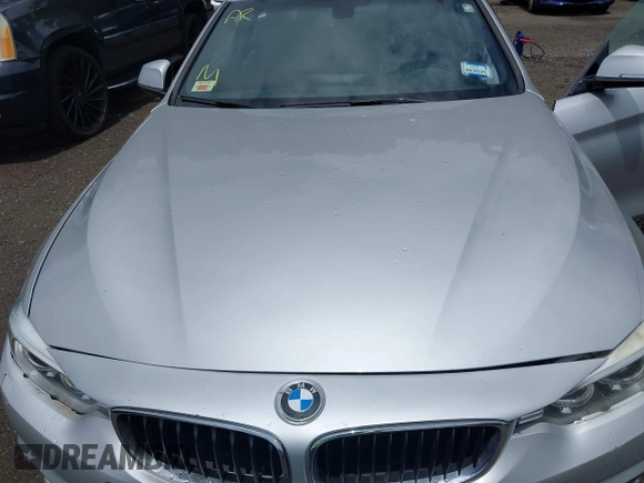 2014 BMW 4 Series 435i xDrive with VIN WBA3R5C55EK186196, listed as a IAAI auction lot 42678249 with 71,362 mi miles and . Bid and sale history available at DreamBid. Image 10.