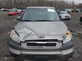 2011 Kia Soul + with VIN KNDJT2A28B7252161, listed as a IAAI auction lot 41908261 with 279,352 mi miles. Bid and sale history available at carsss.com. Image 12.