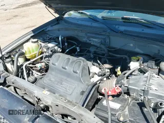 2003 Ford Escape Limited with VIN 1FMCU94143KD40216, listed as a IAAI auction lot 42216205 with 171,451 mi miles and . Bid and sale history available at DreamBid. Image 12.
