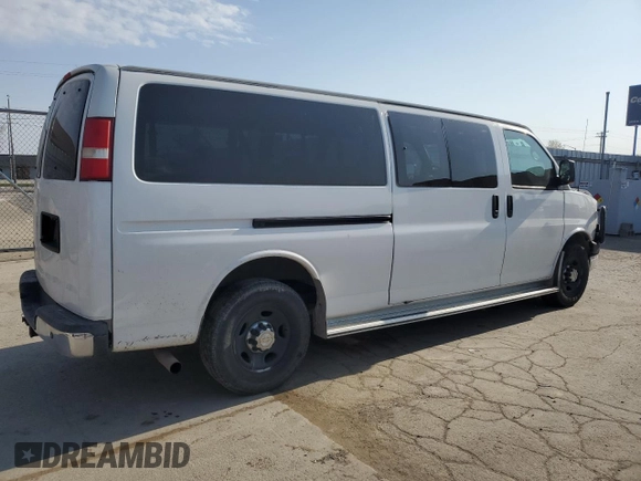 2013 Chevrolet Express Passenger LT with VIN 1GAZG1FG3D1134751, listed as a Copart auction lot 53728385 with 188,247 mi miles and Clean title. Bid and sale history available at DreamBid. Image 3.