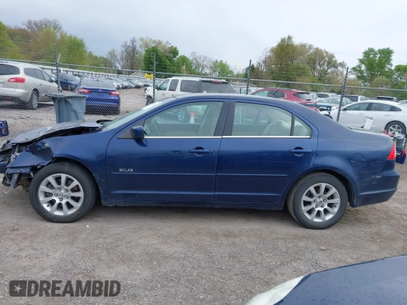 2007 Mercury Milan with VIN 3MEHM07107R631328, listed as a IAAI auction lot 42193012 with 222,208 mi miles and . Bid and sale history available at DreamBid. Image 14.