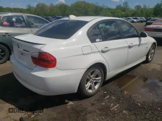 2008 BMW 3 Series 328xi with VIN WBAVC73528KP38456, listed as a Copart auction lot 54855785 with 267,668 mi miles and Clean title. Bid and sale history available at DreamBid. Image 3.
