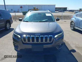 2019 Jeep Cherokee Latitude Plus with VIN 1C4PJLLB1KD201847, listed as a IAAI auction lot 41814463 with 115,927 mi miles. Bid and sale history available at carsss.com. Image 12.