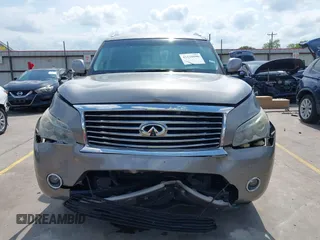 2012 Infiniti QX56 7-passenger z VIN JN8AZ2NF9C9517675, wystawiony jako IAAI lot #42138696 z przebiegiem 129 478 mil mil oraz . Historia ofert i sprzedaży dostępna na DreamBid. Obrazek 6.