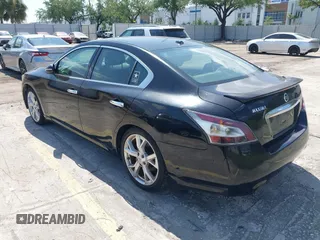 2012 Nissan Maxima 3.5 SV with VIN 1N4AA5AP5CC847891, listed as a IAAI auction lot 42144620 with 152,280 mi miles. Bid and sale history available at carsss.com. Image 3.