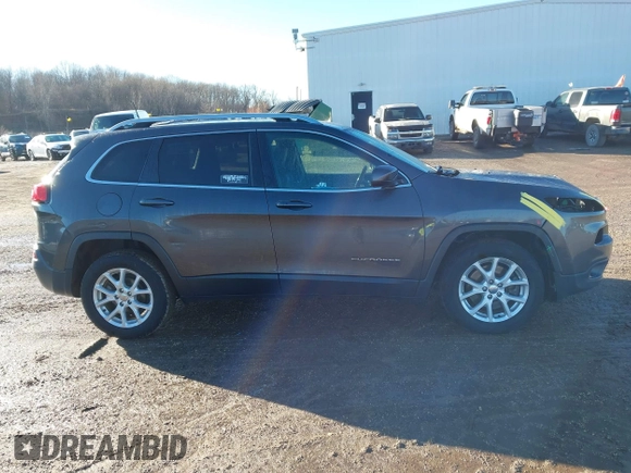 2018 Jeep Cherokee Latitude Plus with VIN 1C4PJLLB4JD503275, listed as a IAAI auction lot 41665557 with 117,839 mi miles. Bid and sale history available at carsss.com. Image 13.