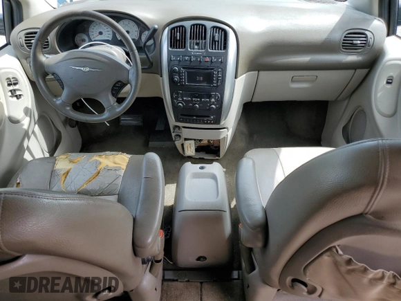 2005 Chrysler Town & Country Touring with VIN 2C4GP54L85R395604, listed as a Copart auction lot 65786054 with 235,271 mi miles and Salvage Title. Bid and sale history available at DreamBid. Image 8.