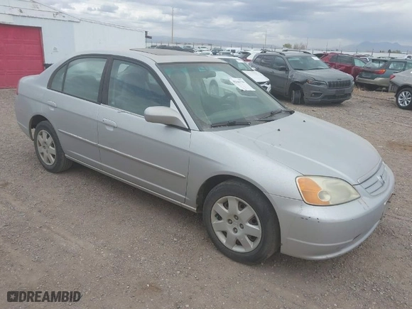 2002 Honda Civic EX with VIN 2HGES26792H578498, listed as a IAAI auction lot 42046739 with 218,271 mi miles. Bid and sale history available at carsss.com. Image 1.