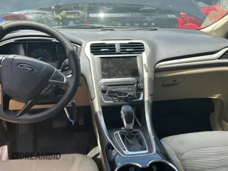 2016 Ford Fusion SE z VIN 1FA6P0H75G5102016, wystawiony jako Copart lot #61691525 z przebiegiem 57 070 mil mil oraz Szkoda całkowita • Salvage title. Historia ofert i sprzedaży dostępna na DreamBid. Obrazek 9.