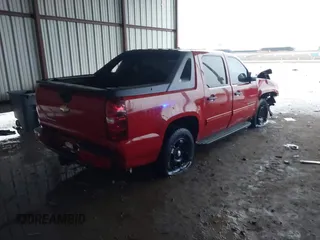 2010 Chevrolet Avalanche LS с VIN 3GNNCEE03AG105669, выставлен на аукционе IAAI как лот 42196345 с пробегом 135 364 миль миль и . История ставок и продаж доступна на DreamBid. Изображение 4.