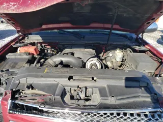 2007 Chevrolet Suburban LS with VIN 1GNFC16057J212547, listed as a Copart auction lot 48611455 with 257,188 mi miles and Salvage Title. Bid and sale history available at carsss.com. Image 12.