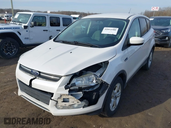 2014 Ford Escape SE with VIN 1FMCU0GXXEUC51060, listed as a IAAI auction lot 41814380 with 155,233 mi miles. Bid and sale history available at carsss.com. Image 6.