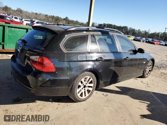 2007 BMW 3 Series 328xi z VIN WBAVT73577FZ36439, wystawiony jako Copart lot #87909375 z przebiegiem 199 387 mil mil oraz Szkoda całkowita • Salvage title. Historia ofert i sprzedaży dostępna na DreamBid. Obrazek 3.