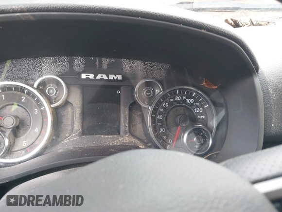 2024 Ram 2500 Tradesman with VIN 3C6UR5CLXRG116848, listed as a IAAI auction lot 41679088 with 1 mi miles. Bid and sale history available at carsss.com. Image 5.