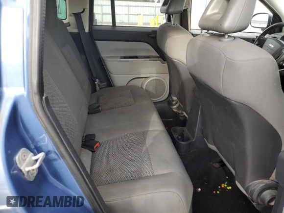 2007 Jeep Compass Sport with VIN 1J8FF47W87D210173, listed as a Copart auction lot 88045195 with 210,376 mi miles and Salvage Title. Bid and sale history available at carsss.com. Image 10.