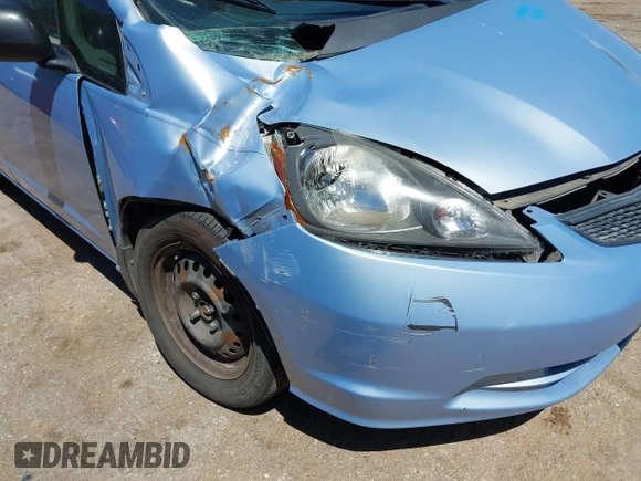 2009 Honda Fit z VIN JHMGE88209S011973, wystawiony jako IAAI lot #42300503 z przebiegiem 106 083 mil mil oraz . Historia ofert i sprzedaży dostępna na DreamBid. Obrazek 13.