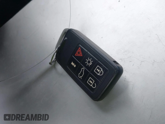 2014 Volvo S60 T5 с VIN YV1612FS0E1286021, выставлен на аукционе IAAI как лот 41708156 с пробегом 115 376 миль миль и . История ставок и продаж доступна на DreamBid. Изображение 11.