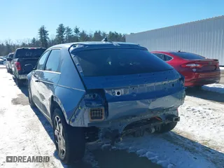 2022 Hyundai IONIQ 5 SE with VIN KM8KMDAF8NU101337, listed as a IAAI auction lot 41389478 with 38,734 mi miles. Bid and sale history available at carsss.com. Image 6.