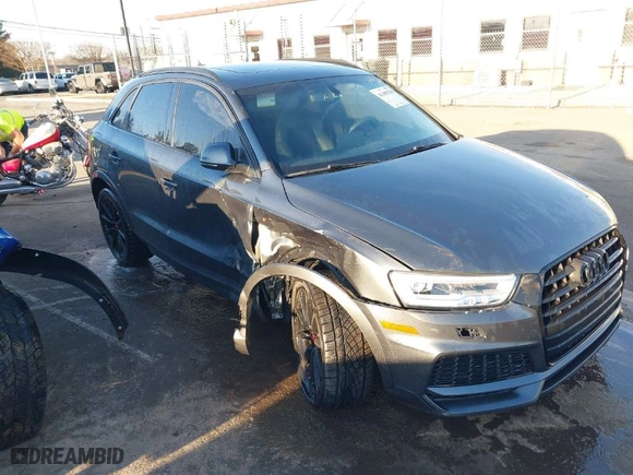2018 Audi Q3 Premium Plus with VIN WA1HCCFS9JR014605, listed as a IAAI auction lot 41485258 with 73,062 mi miles. Bid and sale history available at carsss.com. Image 6.