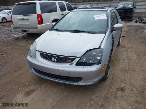 2002 Honda Civic Si with VIN SHHEP33592U305400, listed as a IAAI auction lot 41407838 with 200,105 mi miles. Bid and sale history available at carsss.com. Image 6.