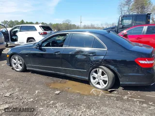 2012 Mercedes-Benz E-Class E 350 Luxury with VIN WDDHF8JB0CA614034, listed as a IAAI auction lot 42036672 with 65,049 mi miles. Bid and sale history available at carsss.com. Image 14.