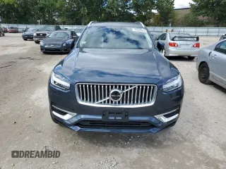 2023 Volvo XC90 Plus with VIN YV4H600N4P1924424, listed as a Copart auction lot 72622074 with 23,705 mi miles and Salvage title. Bid and sale history available at DreamBid. Image 5.