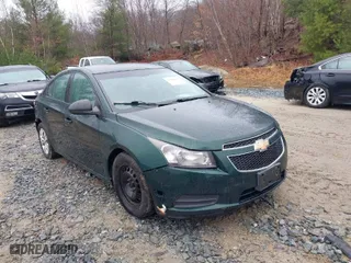 2014 Chevrolet Cruze LS with VIN 1G1PA5SG8E7472568, listed as a IAAI auction lot 41981013 with 174,201 mi miles. Bid and sale history available at carsss.com. Image 1.